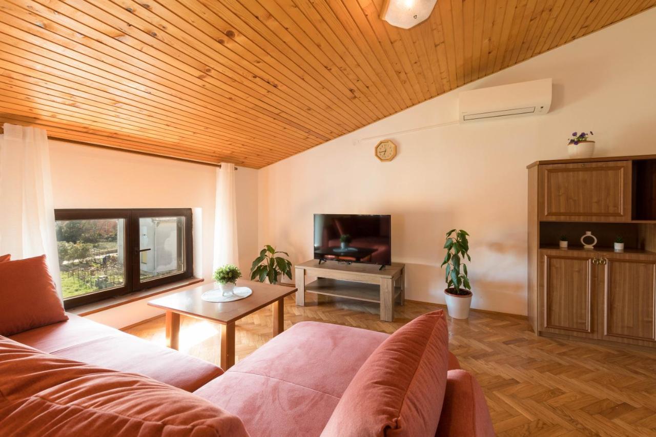 Mia Apartments Медулин Экстерьер фото